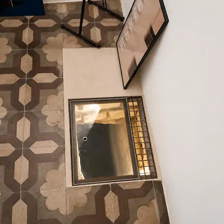 Paralleli Πανσιόν 3*
